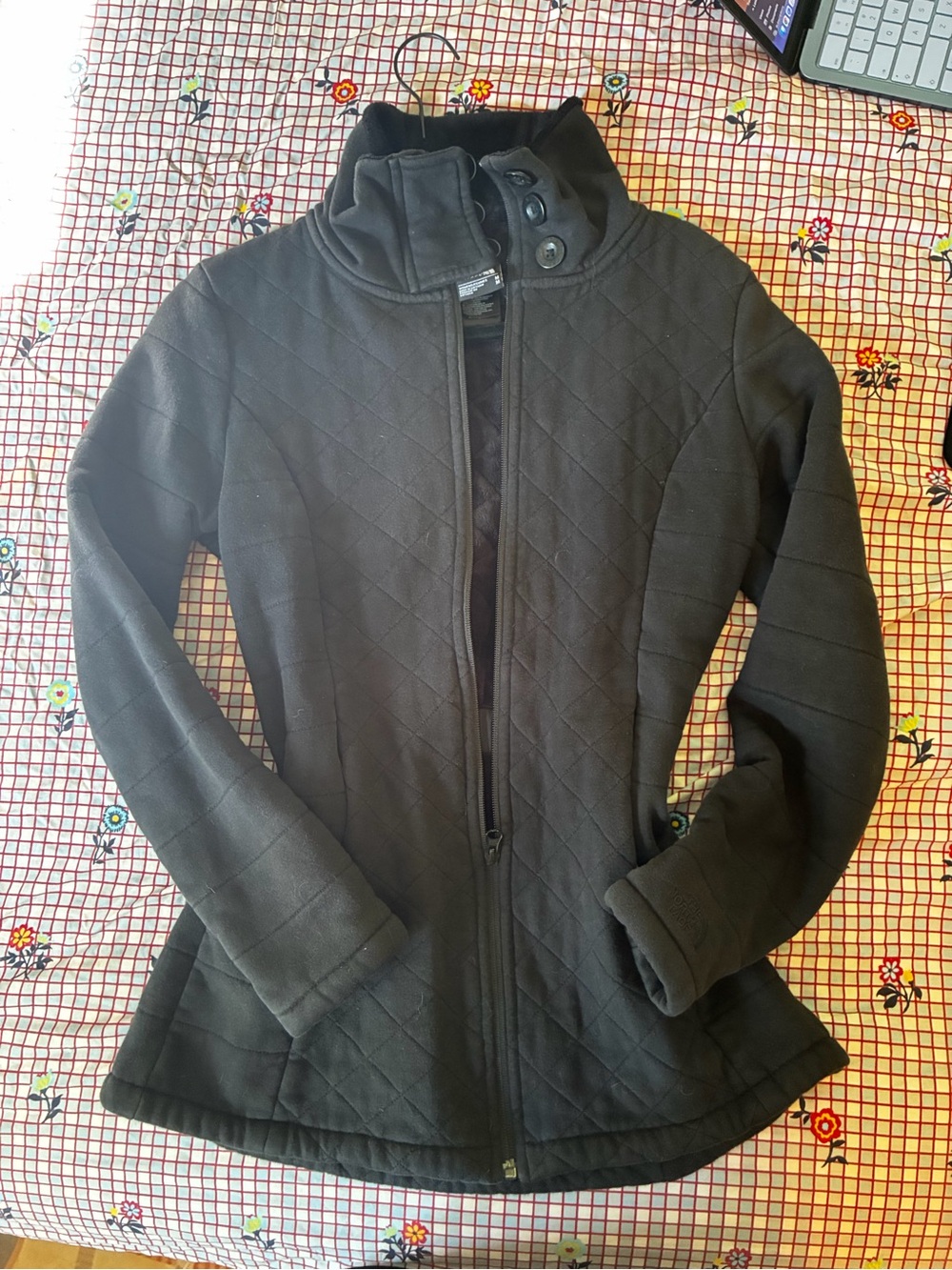 The North Face Women's Quilted Jacket - Black